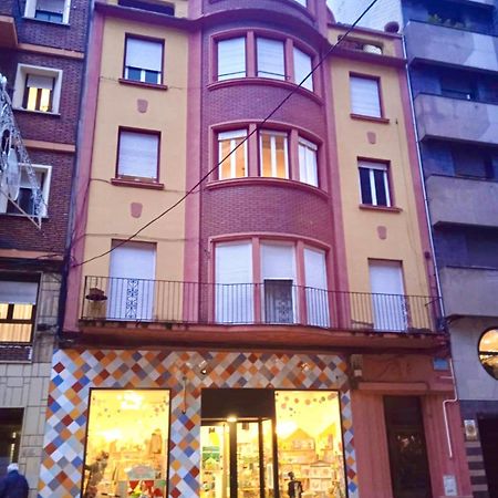 Antolin Yellow Door Ponferrada Exterior photo