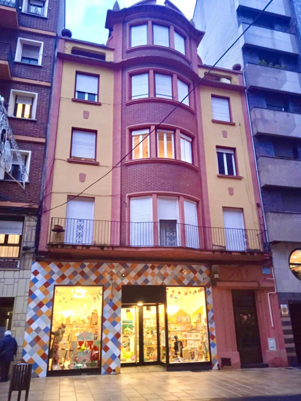 Antolin Yellow Door Ponferrada Exterior photo